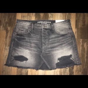 American Eagle Black Skirt